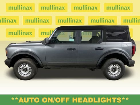 New 2025 Ford Bronco 4-Door image 11