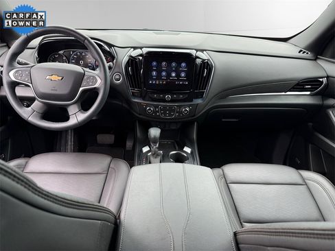 Used 2023 Chevrolet Traverse High Country image 10