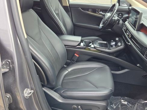 Used 2021 Lincoln Nautilus Reserve w/ Monochromatic Package AWD/4WD image 8