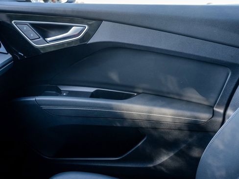 Used 2024 Audi Q4 e-tron Premium Plus image 13