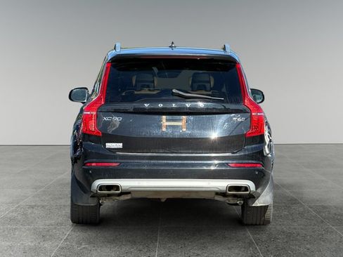 Used 2018 Volvo XC90 T6 Momentum w/ Convenience Package AWD/4WD image 3