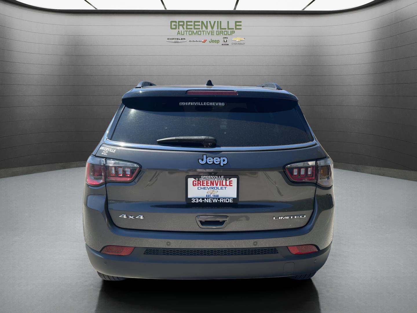 Used 2024 Jeep Compass Limited AWD/4WD image 6