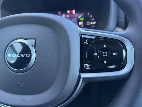 New 2026 Volvo XC60 T8 Ultra w/ Protection Package Premier AWD/4WD image 18