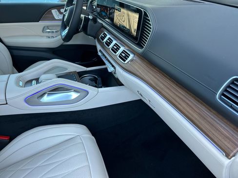 New 2026 Mercedes-Benz GLE 63 AMG S image 16