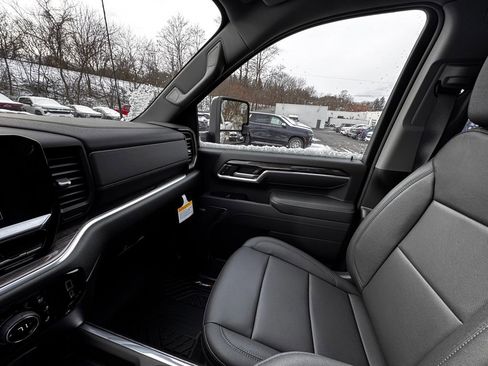 New 2026 Chevrolet Silverado 2500 LTZ w/ Z71 Chrome Sport Edition image 34