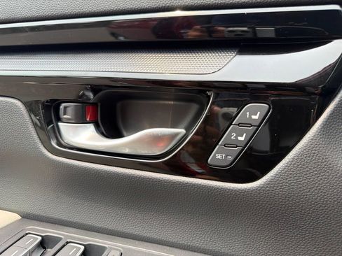 Certified 2024 Honda CR-V EX-L image 19