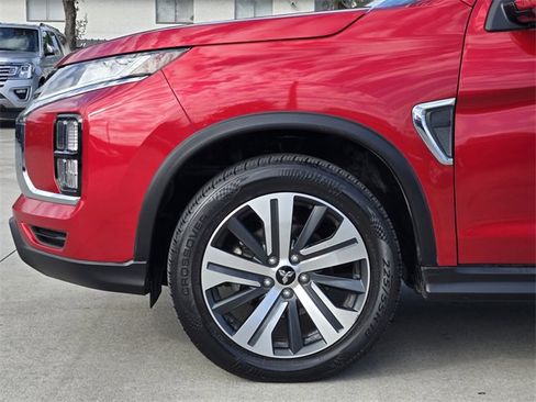 Used 2021 Mitsubishi Outlander Sport SE image 8