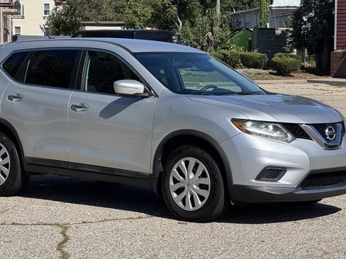 Used 2015 Nissan Rogue S w/ S Family Package AWD/4WD image 1