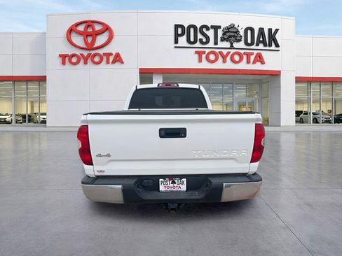Used 2019 Toyota Tundra SR5 w/ SR5 Upgrade Package image 7