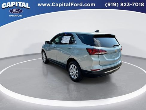 Used 2022 Chevrolet Equinox LT AWD/4WD image 6