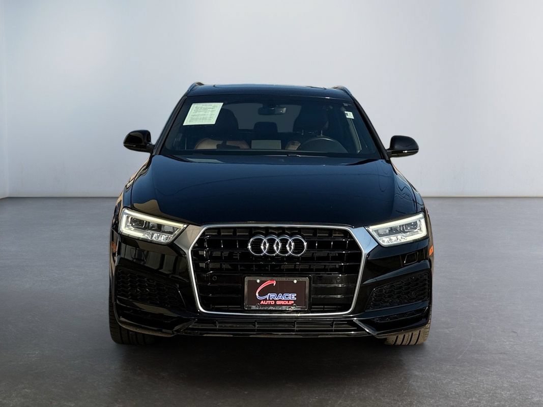 Used 2018 Audi Q3 2.0T Premium Plus w/ Premium Plus Package AWD/4WD image 2