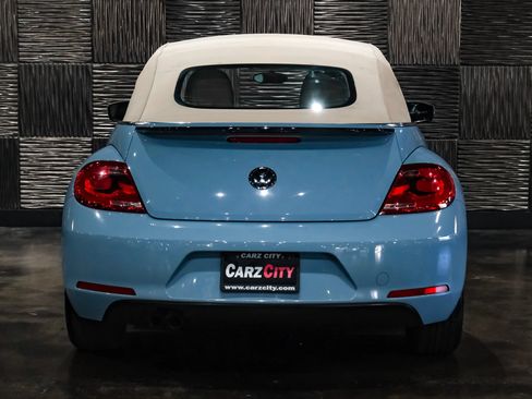 Used 2014 Volkswagen Beetle 1.8T FWD image 17