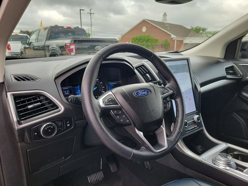 Certified 2023 Ford Edge SEL w/ Sport Appearance Package AWD/4WD image 21