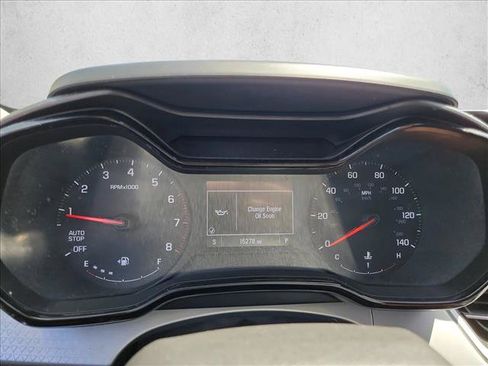 Used 2025 Chevrolet Trax LS w/ LS Convenience Package FWD image 18