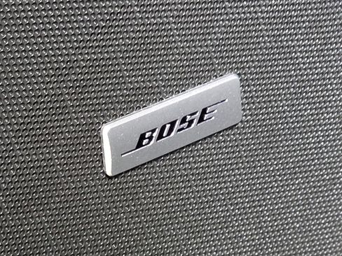 Used 2022 Chevrolet Tahoe LT w/ Luxury Package image 24