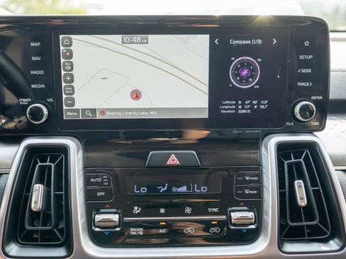 Certified 2023 Kia Sorento EX AWD/4WD image 23