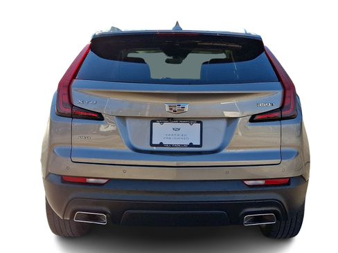 Certified 2023 Cadillac XT4 Luxury w/ Cold Weather Package image 4