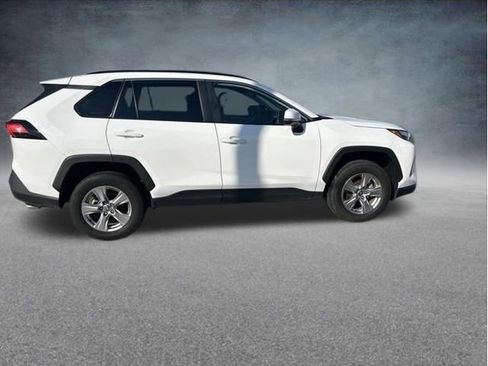 Used 2025 Toyota RAV4 XLE w/ Weather Package AWD/4WD image 6