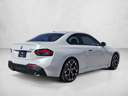 Used 2026 BMW 230i Coupe w/ Premium Package RWD image 2
