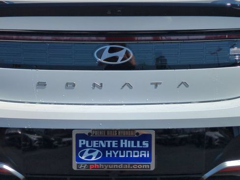 New 2026 Hyundai Sonata SEL FWD image 10