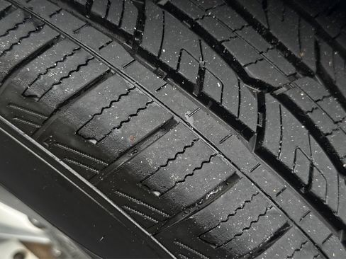 Used 2015 Chrysler 300 Limited RWD image 45