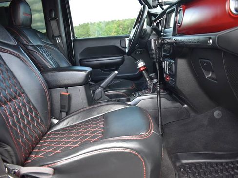 Used 2020 Jeep Wrangler Rubicon w/ LED Lighting Group AWD/4WD image 5