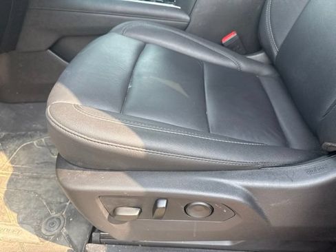 Used 2025 Chevrolet Tahoe LT w/ Comfort Package AWD/4WD image 22