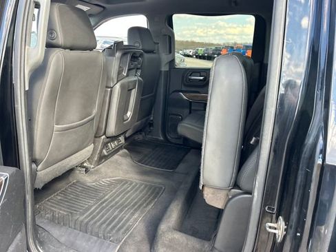 Used 2019 Chevrolet Silverado 1500 LT image 40