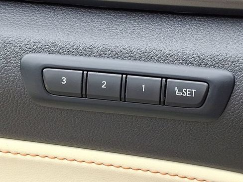 Used 2024 Lexus NX 250 FWD image 27