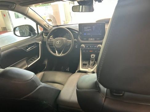 Used 2023 Toyota RAV4 XLE Premium FWD image 20