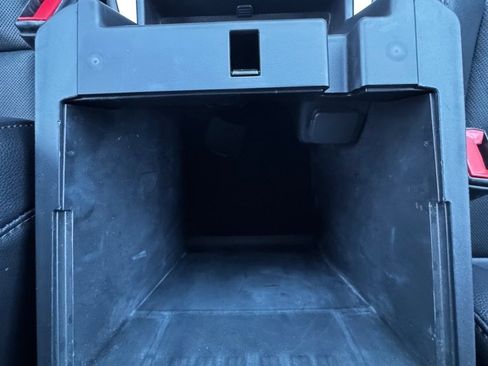 Used 2022 Ford Explorer Limited w/ Equipment Group 301A image 26