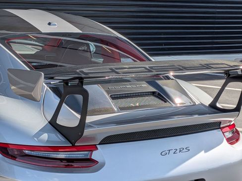 Certified 2018 Porsche 911 GT2 RS image 28