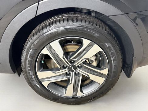 Used 2023 Kia Sorento SX Prestige image 30