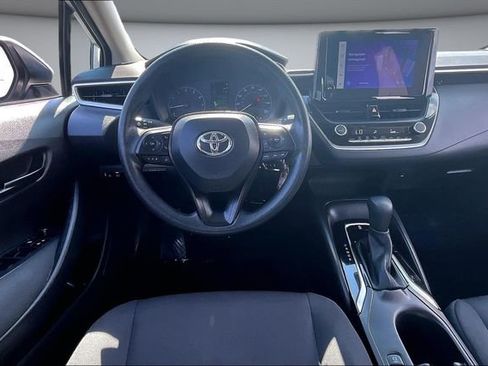 Used 2023 Toyota Corolla LE image 8