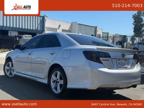 Used 2013 Toyota Camry SE w/ Convenience Pkg FWD image 6