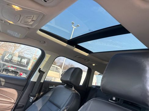 Used 2016 Ford Escape Titanium image 24