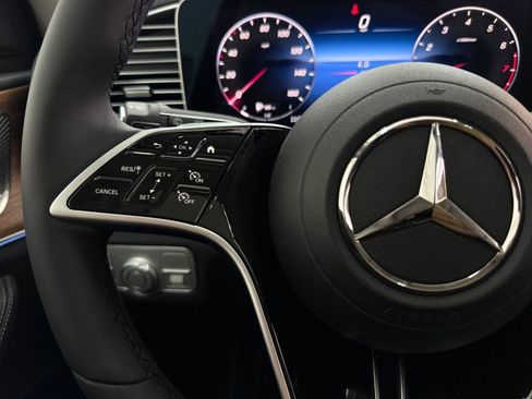 New 2026 Mercedes-Benz GLE 350 4MATIC image 15