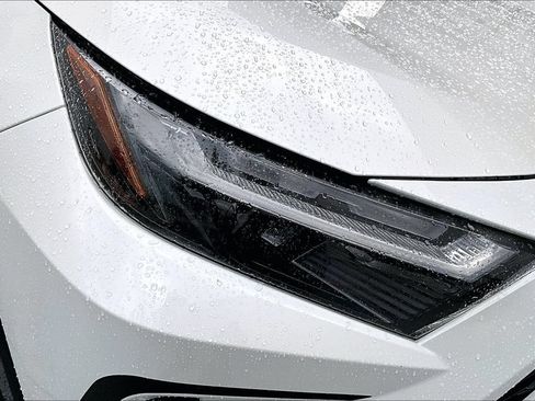 Certified 2022 Toyota RAV4 XSE w/ XSE Grade Weather Package AWD/4WD image 35
