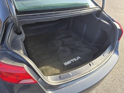 Used 2015 Chevrolet Impala LTZ image 16