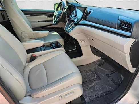 Used 2018 Honda Odyssey EX-L image 12