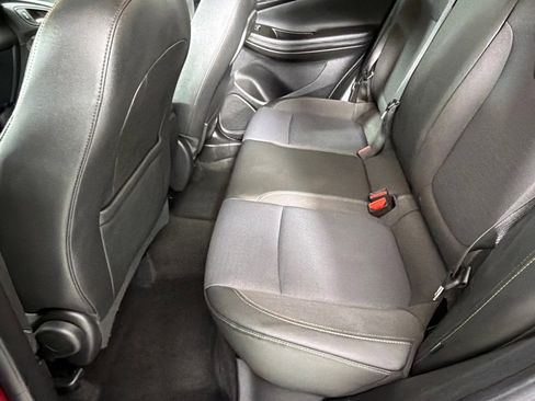 Used 2020 Buick Encore GX Preferred w/ Sport Touring Package image 20