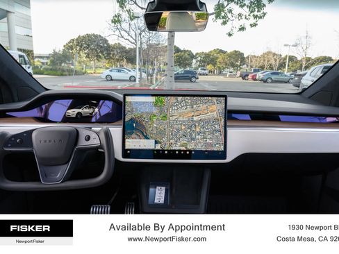 Used 2022 Tesla Model X image 23