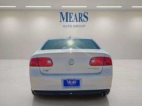 Used 2011 Buick Lucerne CXL image 4