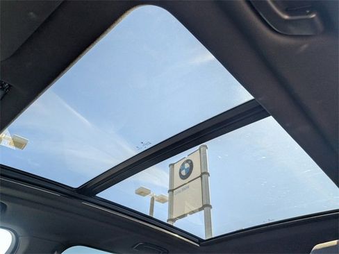 Used 2025 BMW X5 xDrive50e image 22