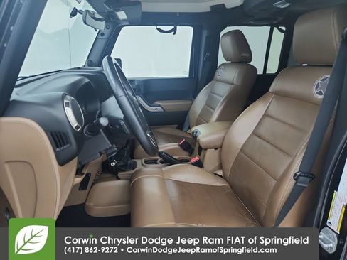 Used 2011 Jeep Wrangler Unlimited Sport w/ Connectivity Group AWD/4WD image 18