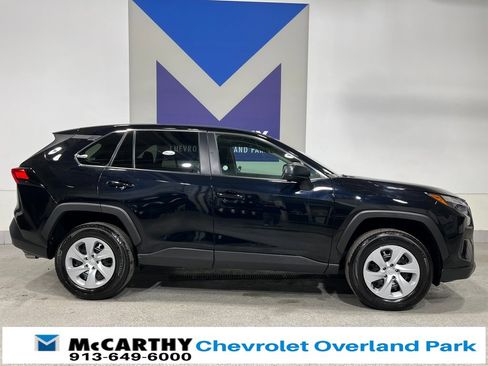 Used 2025 Toyota RAV4 LE image 4