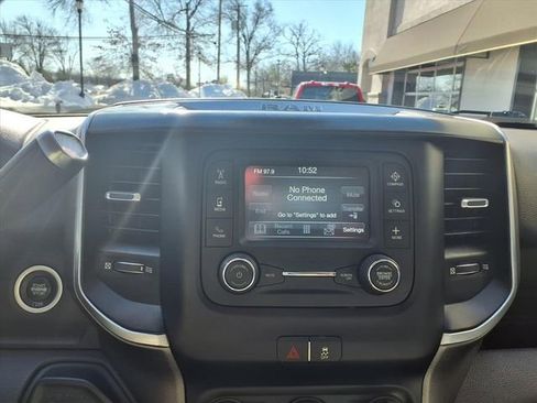 Used 2019 RAM 2500 Big Horn image 18