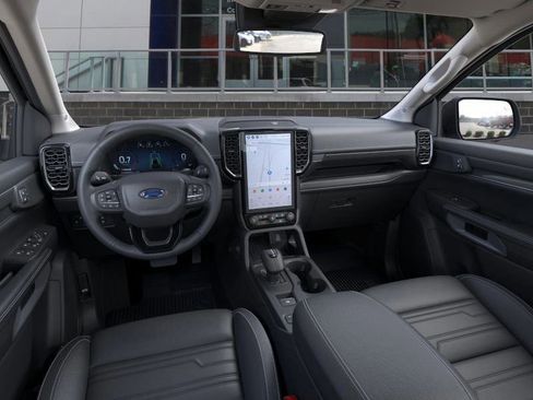 New 2025 Ford Ranger Lariat w/ FX4 Off-Road Package AWD/4WD image 9
