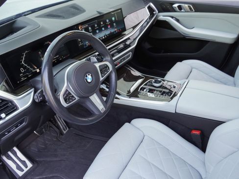 Used 2024 BMW X7 xDrive40i w/ Executive Package AWD/4WD image 9