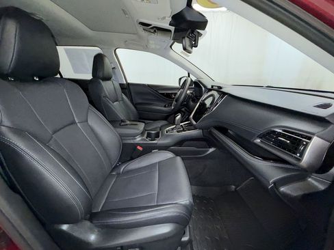 Used 2025 Subaru Outback Limited image 16